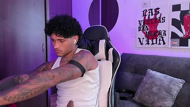 Alessandro Vanni online show from 14, 4, 2026