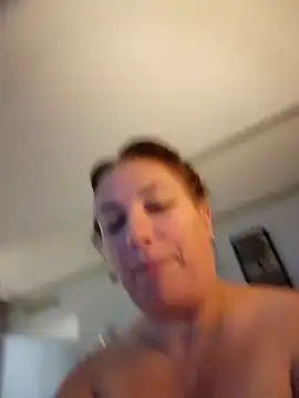 Snapshot of Canadian_BBW chatting on 17, 12, 2024 Canadian BBW online show from 17, 12, 2024