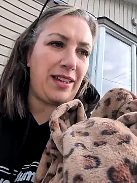 Canadian BBW online show from 6, 2, 2026