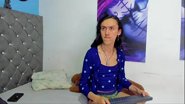 Snapshot of Karol_fenixx chatting on 14, 9, 2025 Karol fenixx online show from 14, 9, 2025