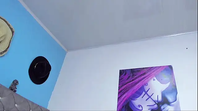 Snapshot of Karol_fenixx chatting on 1, 10, 2025 Karol fenixx online show from 1, 10, 2025