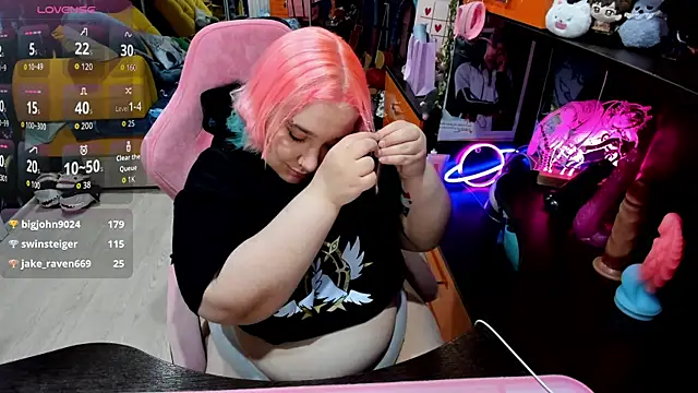 Softie Sofy online show from 3, 3, 2026