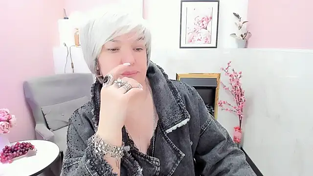 Snapshot of CarmenSoft chatting on 10, 5, 2026 CarmenSoft online show from 10, 5, 2026