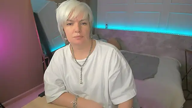 Snapshot of CarmenSoft chatting on 3, 6, 2026 CarmenSoft online show from 3, 6, 2026
