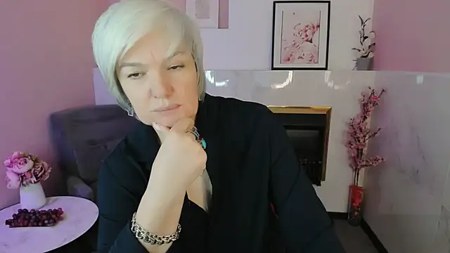 CarmenSoft online show from 8, 6, 2026