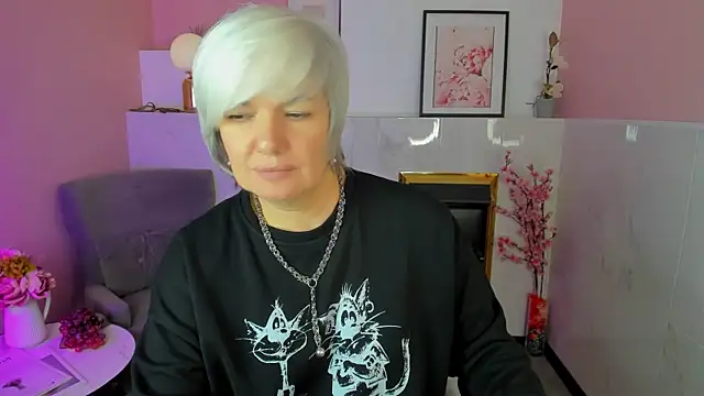 Snapshot of CarmenSoft chatting on 7, 7, 2026 CarmenSoft online show from 7, 7, 2026