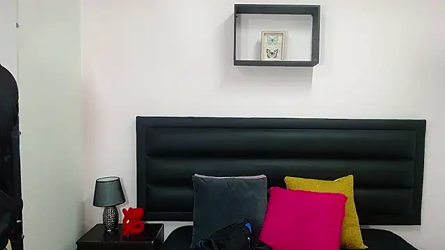 ares sexxx online show from 1, 3, 2025