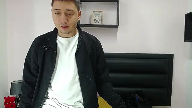 ares sexxx online show from 3, 3, 2025