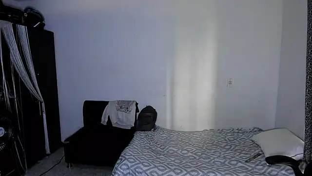 Snapshot of ares_sexxx chatting on 14, 6, 2026 ares sexxx online show from 14, 6, 2026