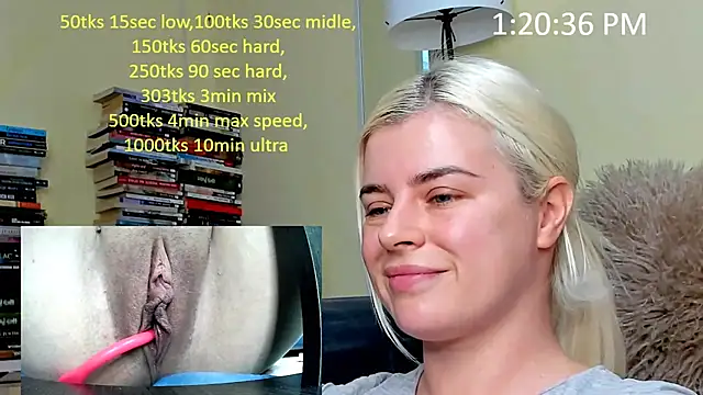 Snapshot of queenofthenighttt chatting on 14, 12, 2025 queenofthenighttt online show from 14, 12, 2025