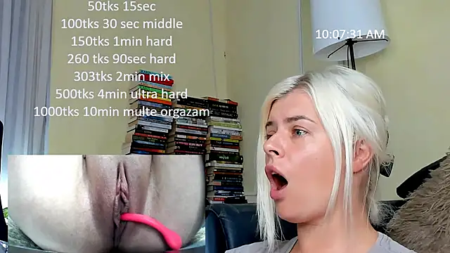 Snapshot of queenofthenighttt chatting on 26, 6, 2026 queenofthenighttt online show from 26, 6, 2026