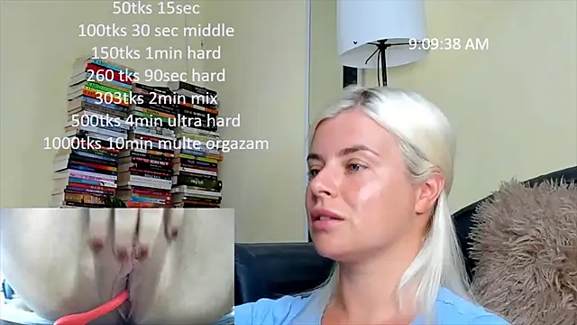 Snapshot of queenofthenighttt chatting on 7, 8, 2026 queenofthenighttt online show from 7, 8, 2026