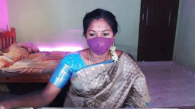Snapshot of Novapol chatting on 17, 5, 2026 Novapol online show from 17, 5, 2026