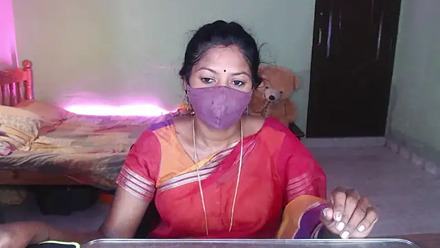 Snapshot of Novapol chatting on 20, 5, 2026 Novapol online show from 20, 5, 2026