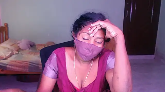 Snapshot of Novapol chatting on 31, 5, 2026 Novapol online show from 31, 5, 2026