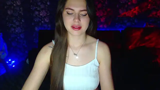 Snapshot of ViollinaLove chatting on 17, 3, 2026 ViollinaLove online show from 17, 3, 2026