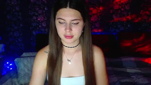 Snapshot of ViollinaLove chatting on 26, 5, 2026 ViollinaLove online show from 26, 5, 2026