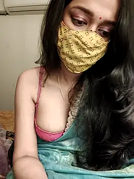 Snapshot of Lavanya_Shah chatting on 14, 11, 2025 Lavanya Shah online show from 14, 11, 2025