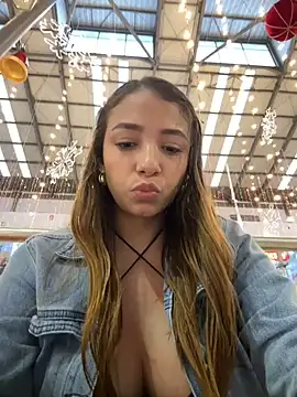 Snapshot of Hall_16 chatting on 3, 12, 2024 Hall 16 online show from 3, 12, 2024