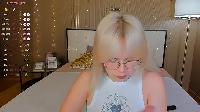 Snapshot of bellatip chatting on 31, 10, 2025 bellatip online show from 31, 10, 2025