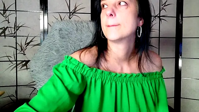  Sweetlonglips  online show from 4, 12, 2025