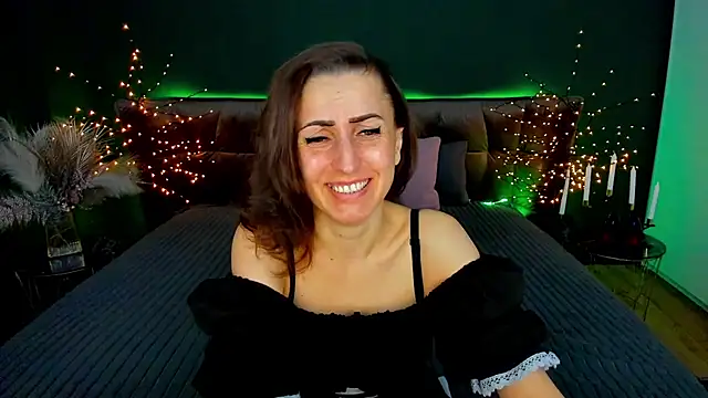 Rebecca Diamond online show from 18, 3, 2026