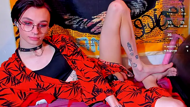 Snapshot of KatashiSenpai chatting on 26, 9, 2025 KatashiSenpai online show from 26, 9, 2025