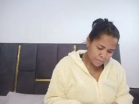 Snapshot of aleixane chatting on 18, 7, 2026 aleixane online show from 18, 7, 2026