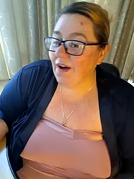 Snapshot of Iceprincess2bad4u chatting on 23, 5, 2026 Iceprincess2bad4u online show from 23, 5, 2026
