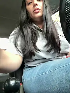 YummyAnna  online show from 12, 3, 2026