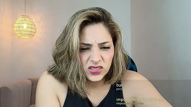 Snapshot of YummyAnna_ chatting on 17, 6, 2026 YummyAnna online show from 17, 6, 2026