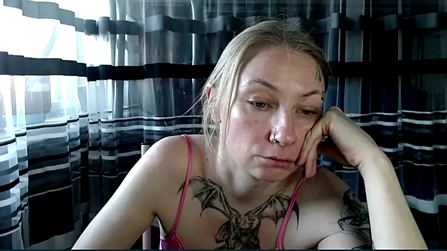 cold lollipop online show from 14, 11, 2025