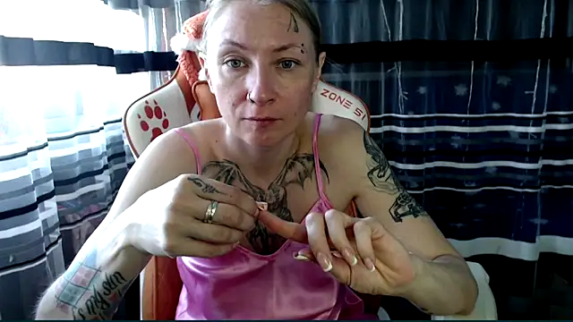 Snapshot of cold_lollipop chatting on 14, 6, 2026 cold lollipop online show from 14, 6, 2026