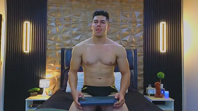 FelipeAndMarcello3 online show from 29, 1, 2025