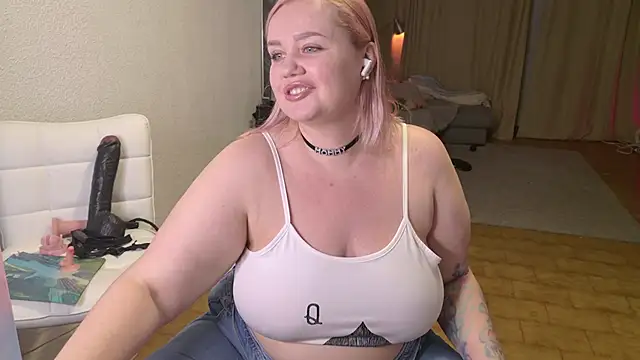 Snapshot of MargotGrey chatting on 6, 1, 2026 MargotGrey online show from 6, 1, 2026