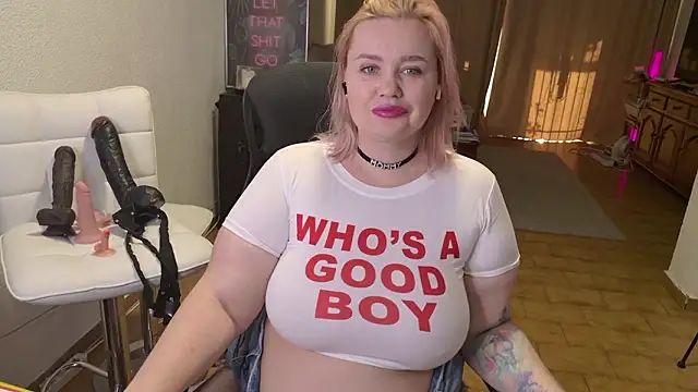 Snapshot of MargotGrey chatting on 16, 1, 2026 MargotGrey online show from 16, 1, 2026