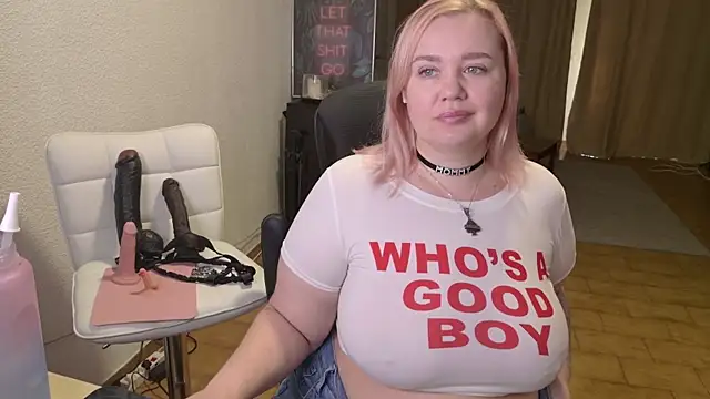 Snapshot of MargotGrey chatting on 20, 2, 2026 MargotGrey online show from 20, 2, 2026