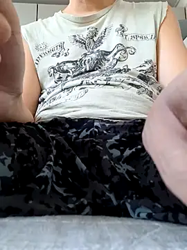 Snapshot of Ssk10N chatting on 28, 10, 2025 Ssk10N online show from 28, 10, 2025