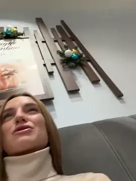 -AngelAri- online show from 10, 1, 2025