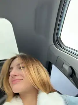 -AngelAri- online show from 26, 10, 2025