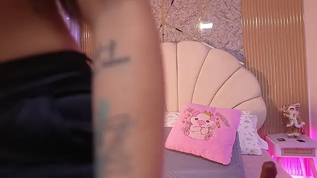 mssburbuja online show from 18, 12, 2025