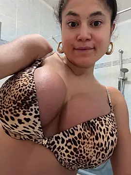 Fuc3dolllucy online show from 15, 1, 2025