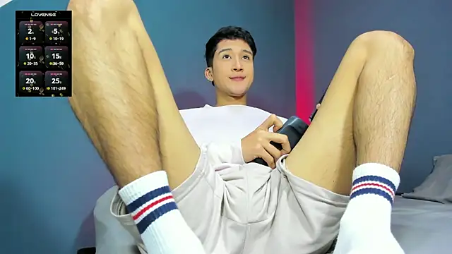 tom Howard online show from 6, 12, 2024