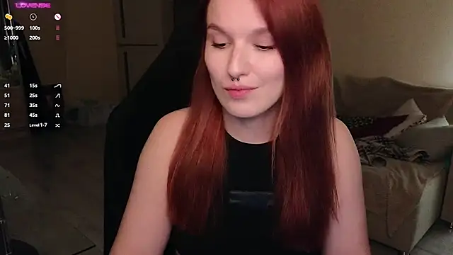 Snapshot of Val_lava chatting on 14, 9, 2025 Val lava online show from 14, 9, 2025