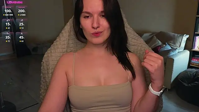 Snapshot of Val_lava chatting on 15, 7, 2026 Val lava online show from 15, 7, 2026