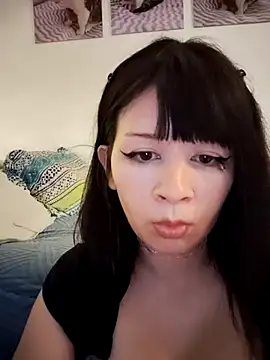 Haru Queenn online show from 25, 11, 2025