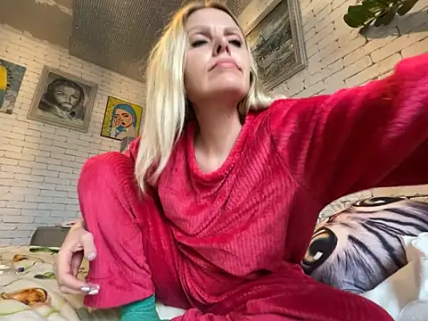 Snapshot of Angel_girllovemy chatting on 16, 1, 2025 Angel girllovemy online show from 16, 1, 2025