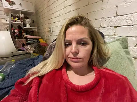 Snapshot of Angel_girllovemy chatting on 27, 1, 2025 Angel girllovemy online show from 27, 1, 2025