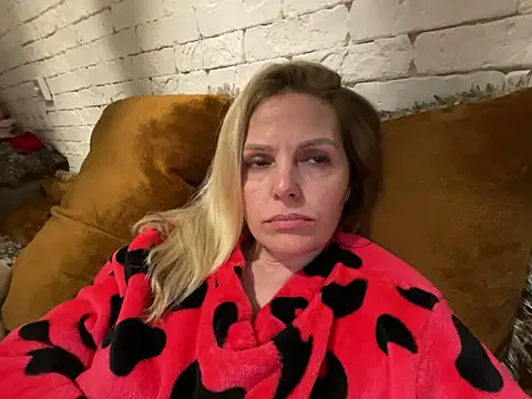 Snapshot of Angel_girllovemy chatting on 3, 3, 2025 Angel girllovemy online show from 3, 3, 2025