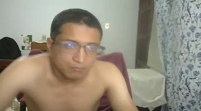 Snapshot of Mghty-cockl88 chatting on 16, 1, 2025 Mghty-cockl88 online show from 16, 1, 2025